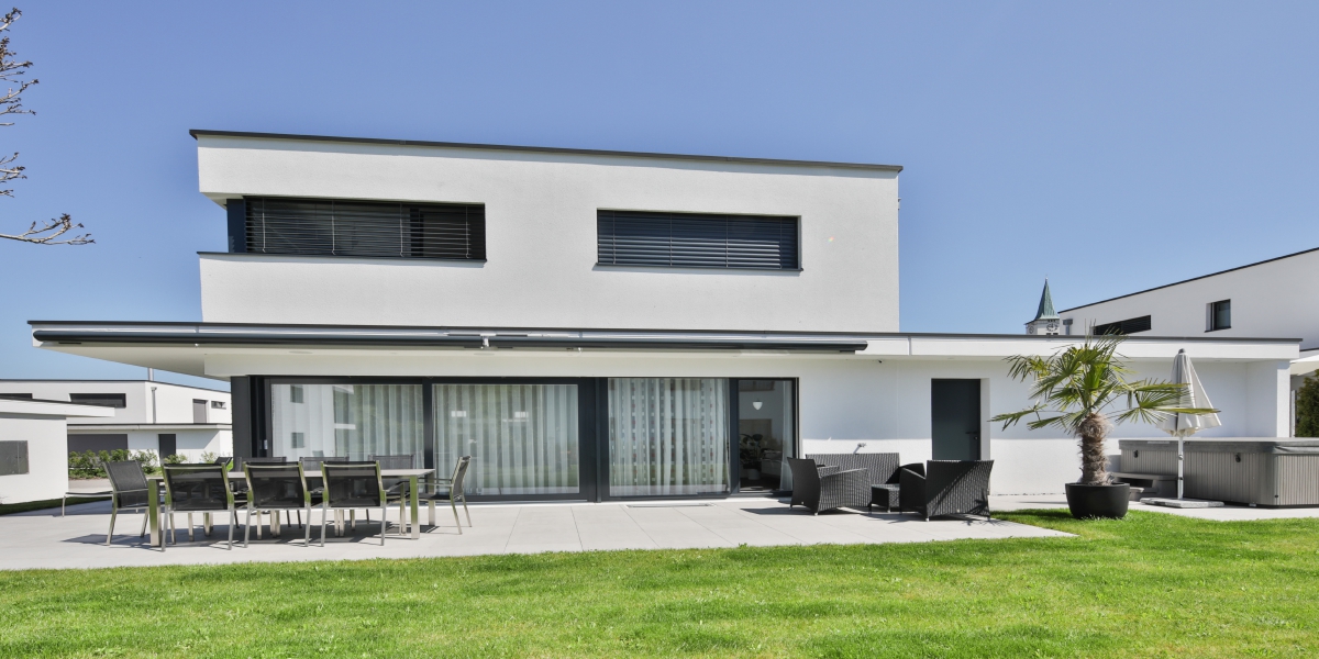 Kunststoff-Metall-Fenster
